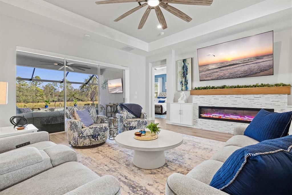 For Sale: $899,000 (3 beds, 3 baths, 2563 Square Feet)