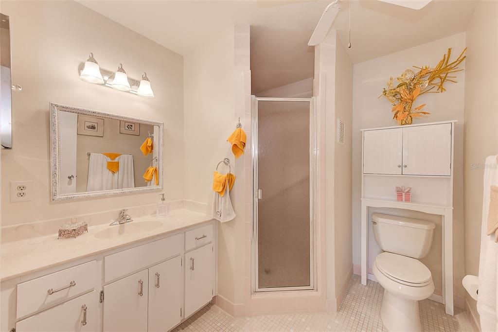 For Sale: $265,000 (2 beds, 2 baths, 1725 Square Feet)