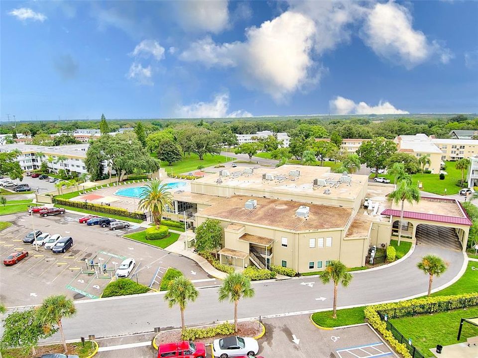 For Sale: $265,000 (2 beds, 2 baths, 1725 Square Feet)