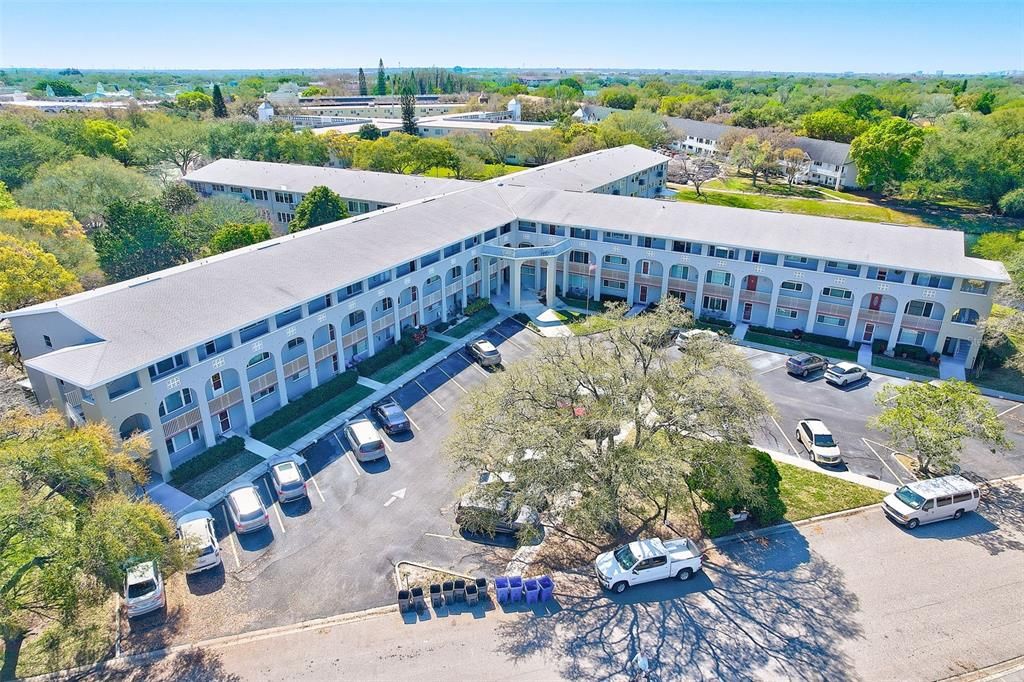 For Sale: $265,000 (2 beds, 2 baths, 1725 Square Feet)