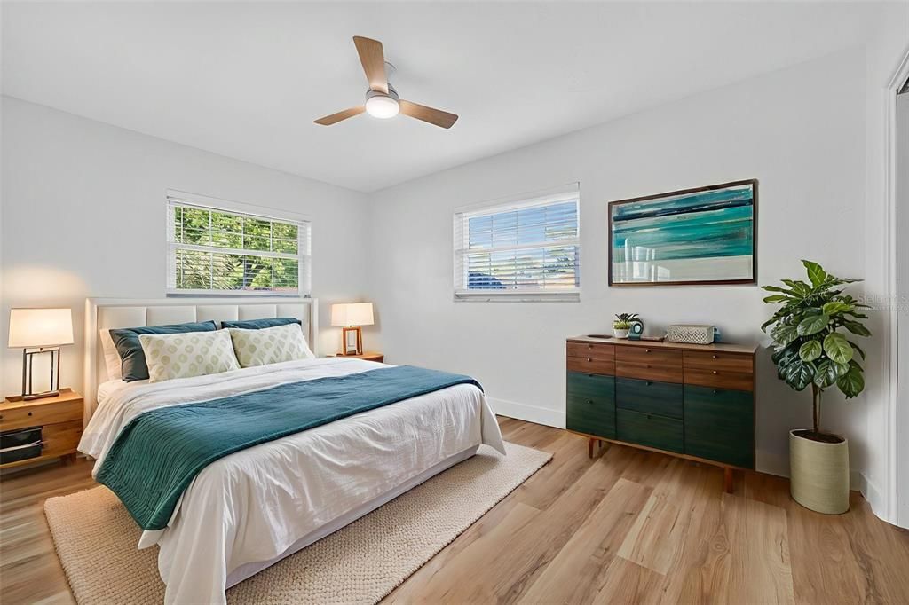 Active With Contract: $599,000 (3 beds, 2 baths, 1558 Square Feet)