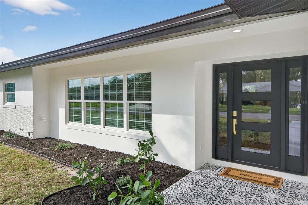 Active With Contract: $599,000 (3 beds, 2 baths, 1558 Square Feet)