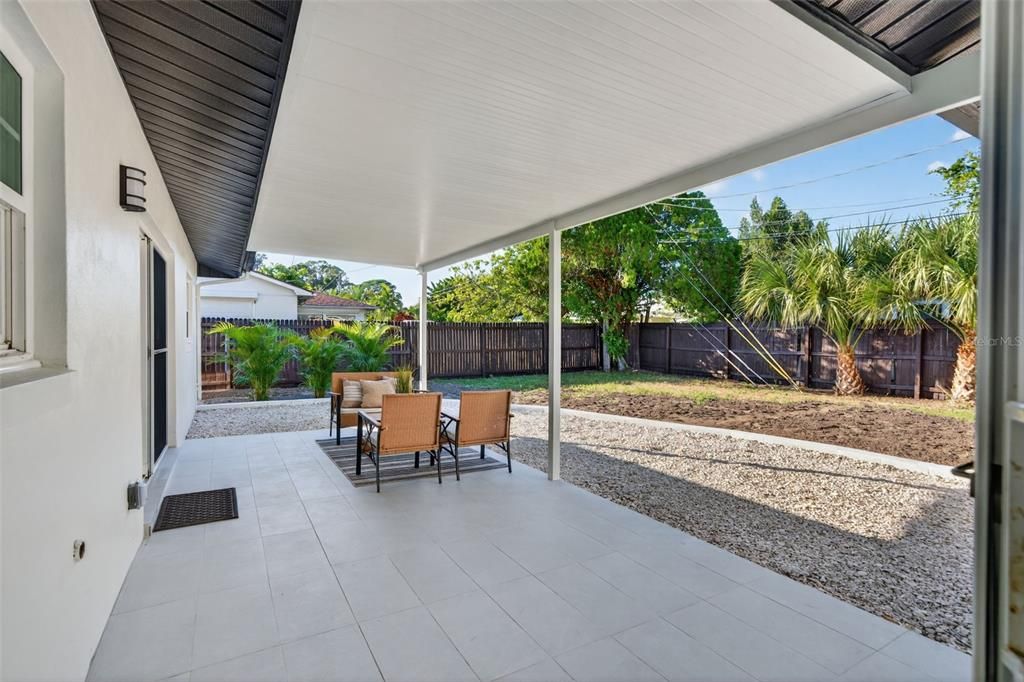 Active With Contract: $599,000 (3 beds, 2 baths, 1558 Square Feet)