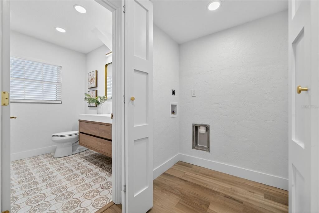 Active With Contract: $599,000 (3 beds, 2 baths, 1558 Square Feet)