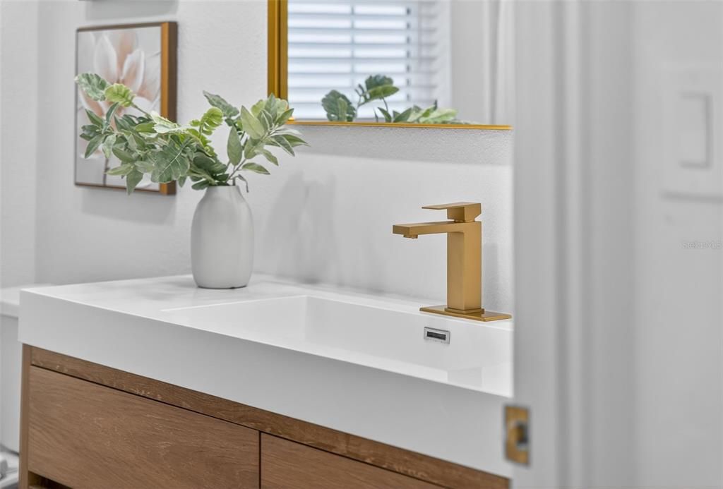 Active With Contract: $599,000 (3 beds, 2 baths, 1558 Square Feet)