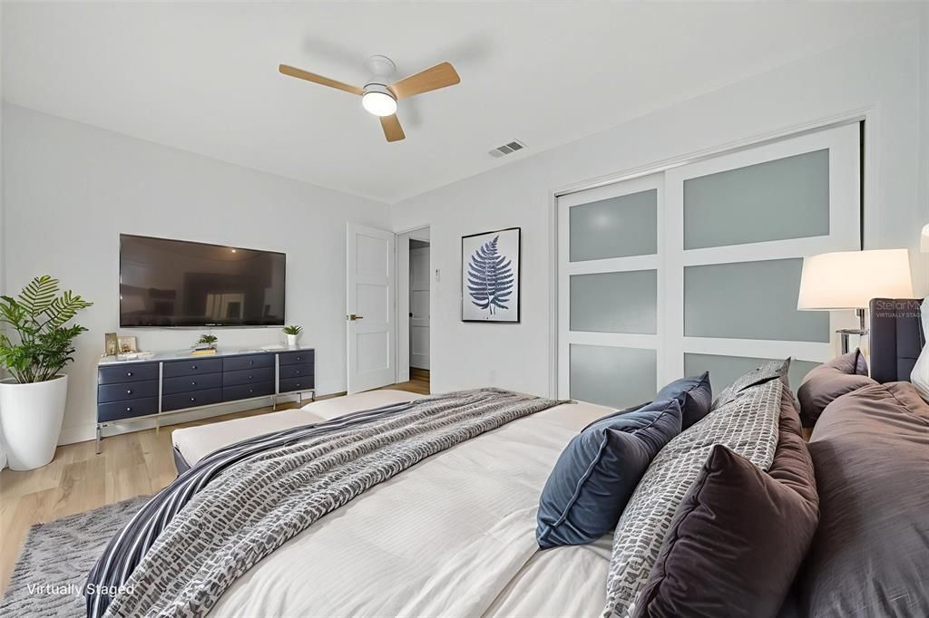 Active With Contract: $599,000 (3 beds, 2 baths, 1558 Square Feet)