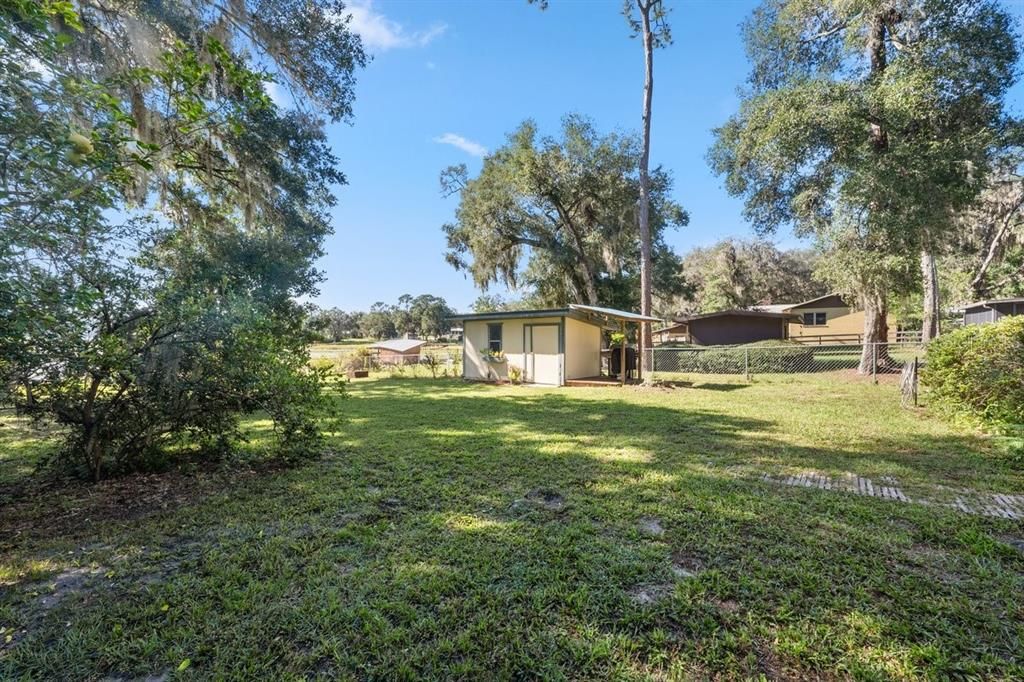 For Sale: $299,000 (3 beds, 1 baths, 1331 Square Feet)