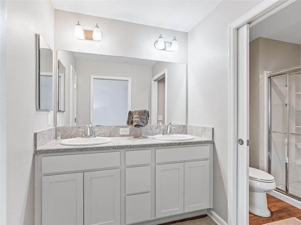 For Rent: $3,150 (3 beds, 2 baths, 1496 Square Feet)