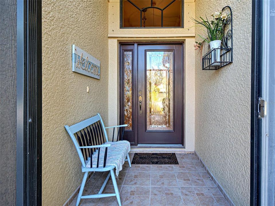 For Sale: $489,000 (2 beds, 2 baths, 1916 Square Feet)