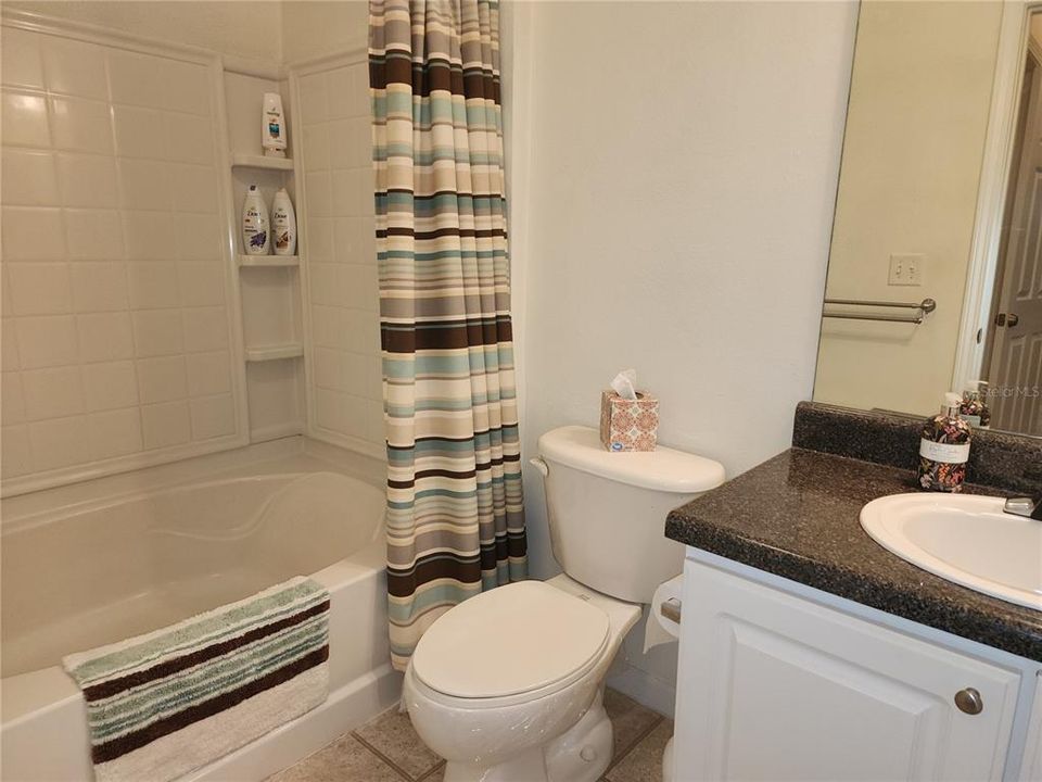 Active With Contract: $159,000 (1 beds, 1 baths, 794 Square Feet)