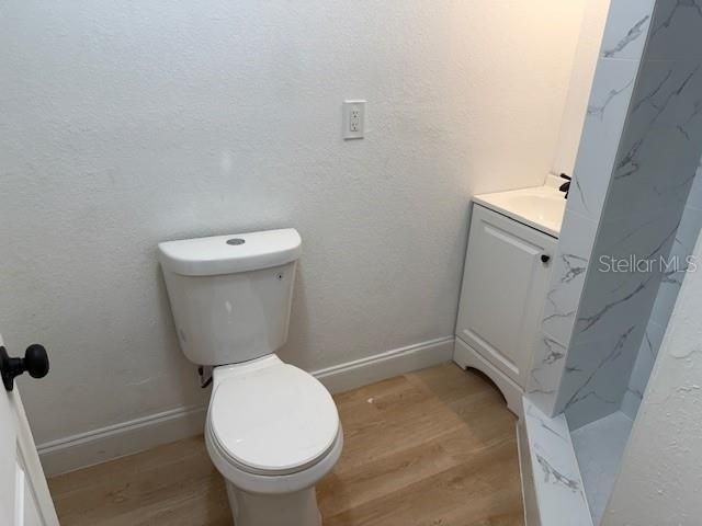 For Rent: $1,249 (1 beds, 1 baths, 280 Square Feet)