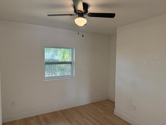For Rent: $1,249 (1 beds, 1 baths, 280 Square Feet)