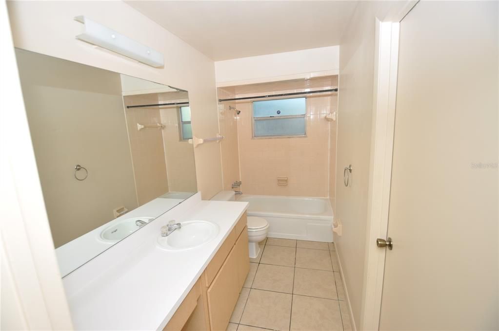 En Renta: $1,395 (2 camas, 2 baños, 900 Pies cuadrados)