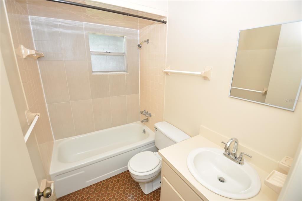 En Renta: $1,395 (2 camas, 2 baños, 900 Pies cuadrados)