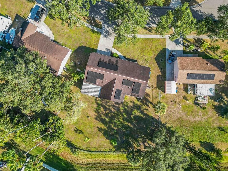 For Sale: $319,900 (3 beds, 2 baths, 1720 Square Feet)