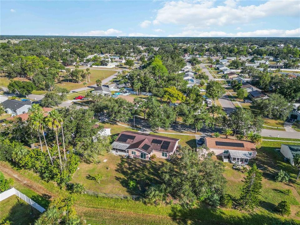 For Sale: $319,900 (3 beds, 2 baths, 1720 Square Feet)