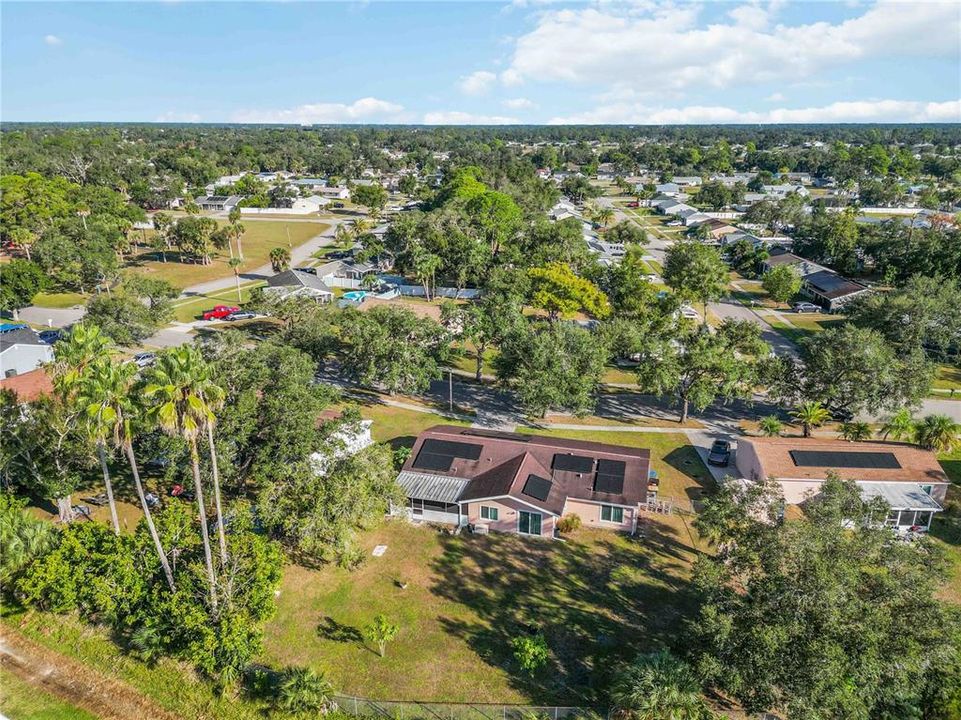 For Sale: $319,900 (3 beds, 2 baths, 1720 Square Feet)