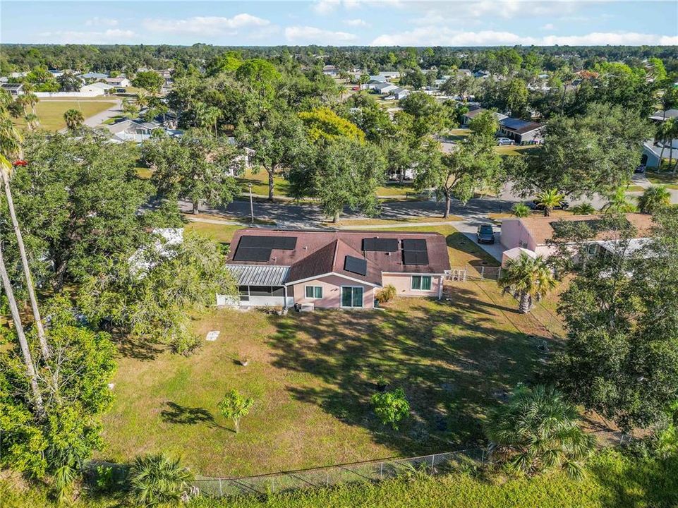 For Sale: $319,900 (3 beds, 2 baths, 1720 Square Feet)