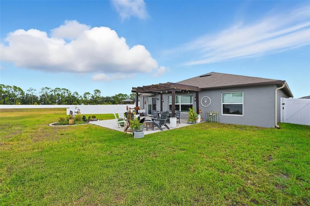 For Sale: $375,000 (4 beds, 2 baths, 1959 Square Feet)