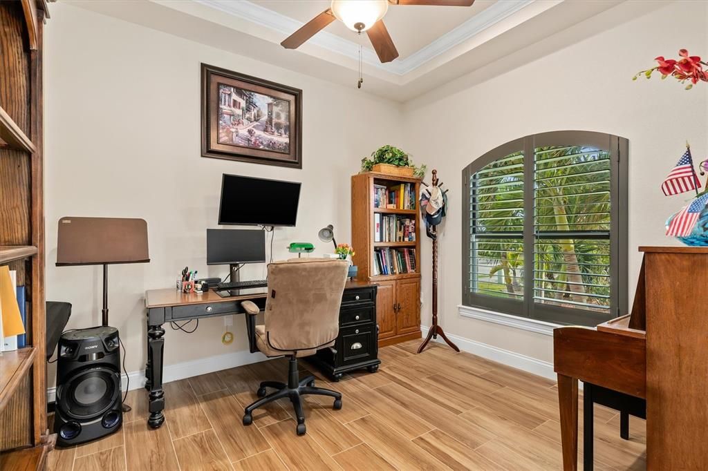 For Sale: $775,000 (3 beds, 3 baths, 2302 Square Feet)