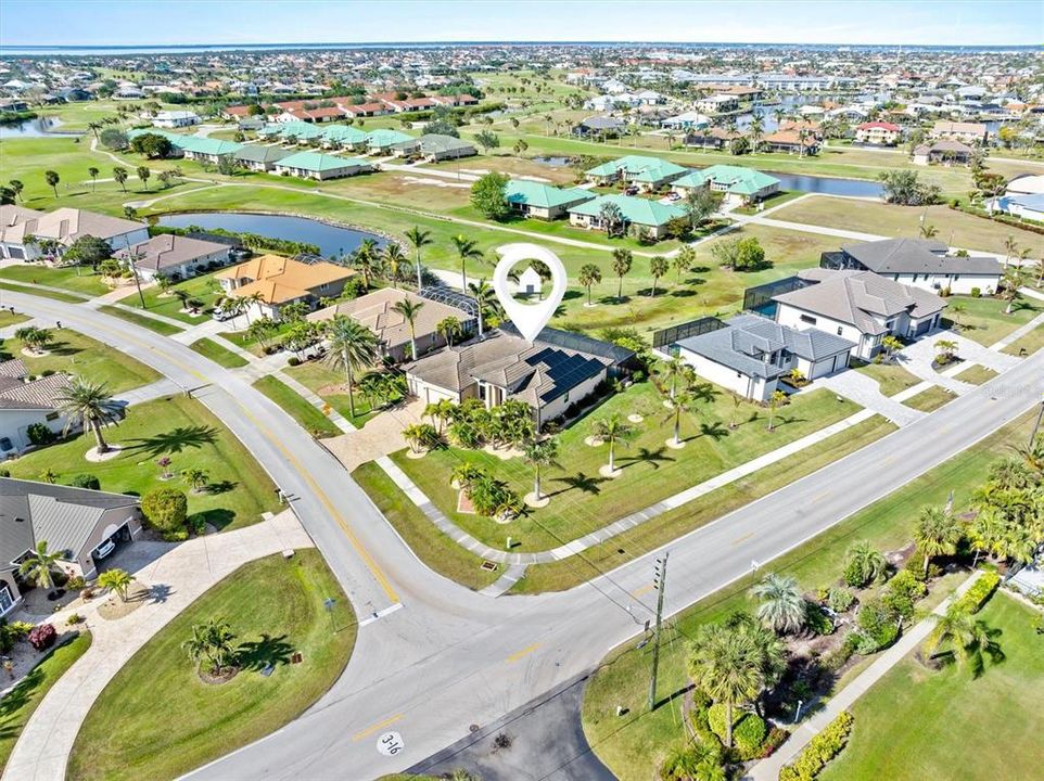 For Sale: $775,000 (3 beds, 3 baths, 2302 Square Feet)