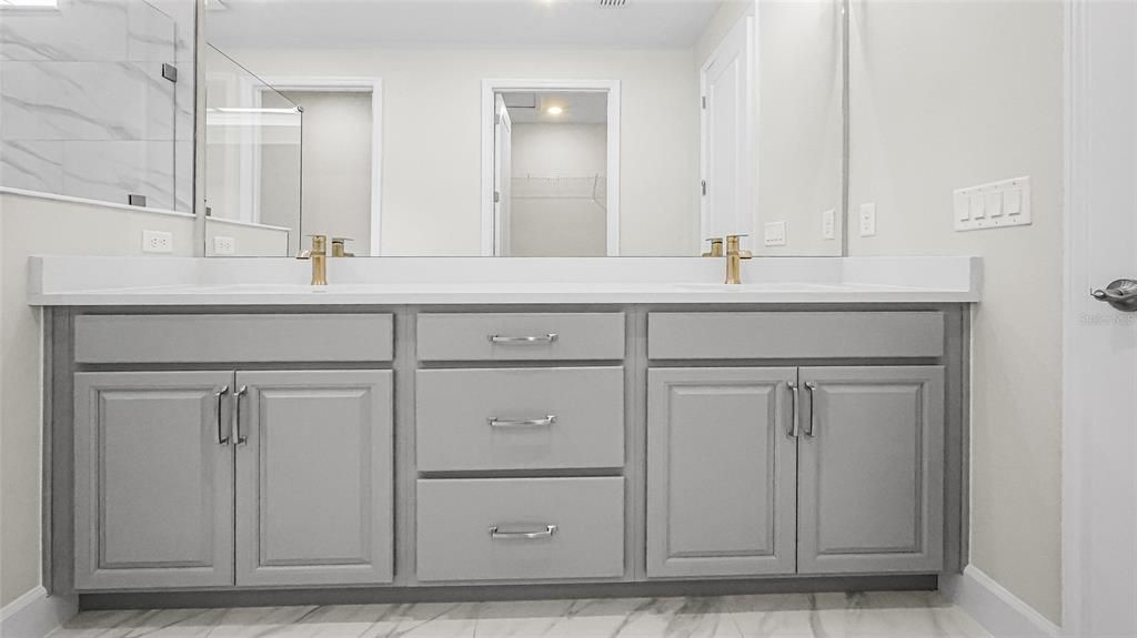 For Sale: $419,990 (2 beds, 2 baths, 1434 Square Feet)