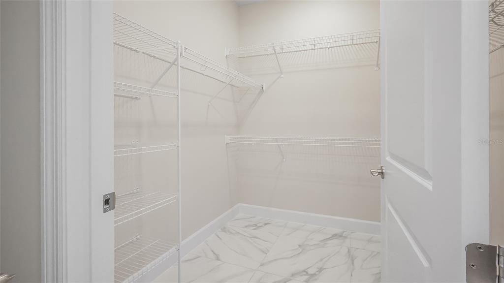 For Sale: $419,990 (2 beds, 2 baths, 1434 Square Feet)