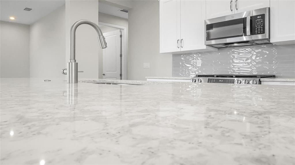 For Sale: $419,990 (2 beds, 2 baths, 1434 Square Feet)