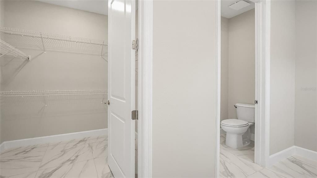 For Sale: $419,990 (2 beds, 2 baths, 1434 Square Feet)