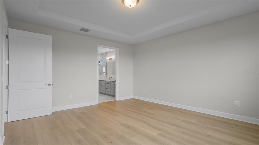 For Sale: $419,990 (2 beds, 2 baths, 1434 Square Feet)