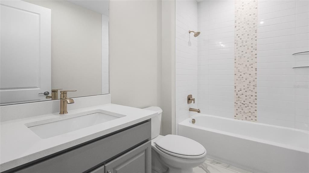 For Sale: $419,990 (2 beds, 2 baths, 1434 Square Feet)