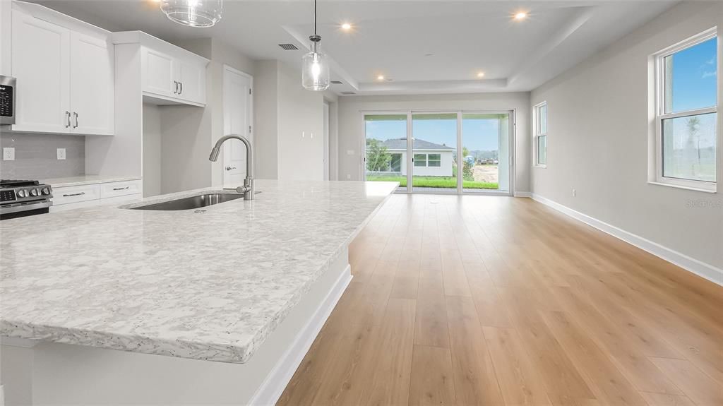 For Sale: $419,990 (2 beds, 2 baths, 1434 Square Feet)