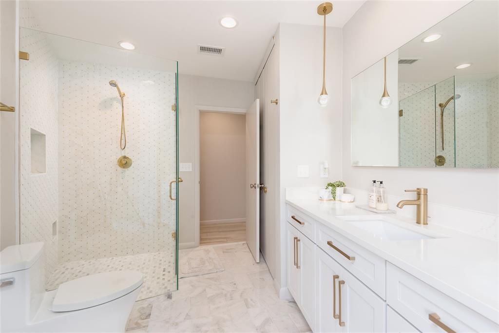 待售: $2,799,999 (4 贝兹, 4 浴室, 3620 平方英尺)