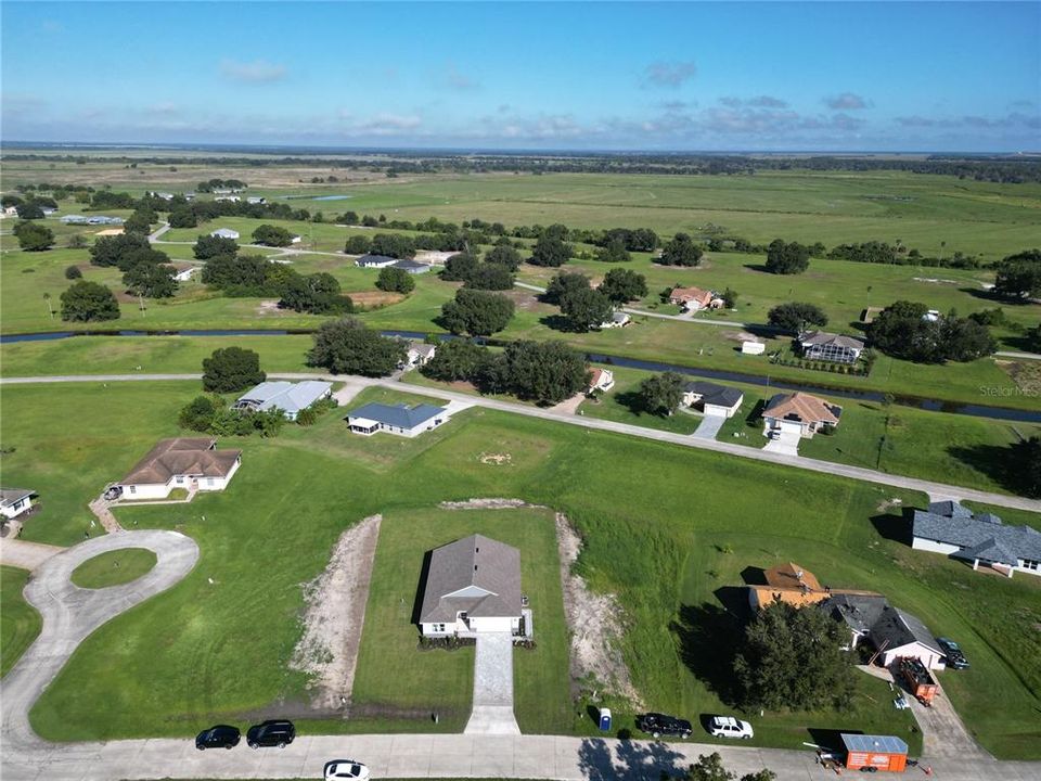 На продажу: $349,900 (3 спален, 2 ванн, 1750 Квадратных фут)