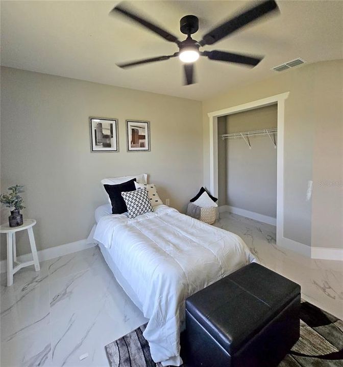 На продажу: $349,900 (3 спален, 2 ванн, 1750 Квадратных фут)