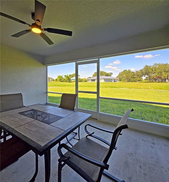 На продажу: $349,900 (3 спален, 2 ванн, 1750 Квадратных фут)