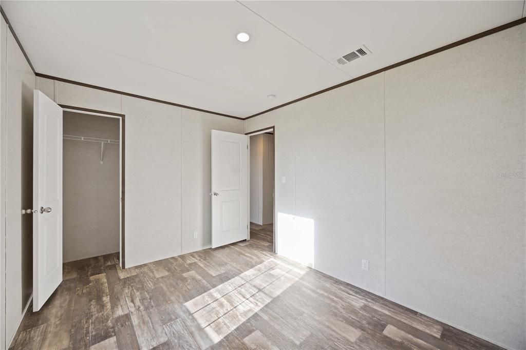 En Venta: $248,500 (3 camas, 2 baños, 1387 Pies cuadrados)