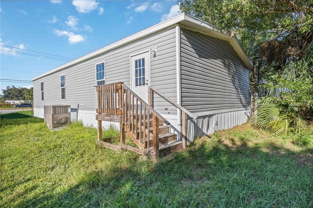 En Venta: $248,500 (3 camas, 2 baños, 1387 Pies cuadrados)