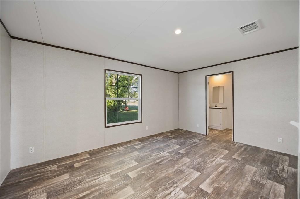 En Venta: $248,500 (3 camas, 2 baños, 1387 Pies cuadrados)