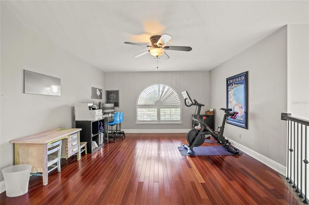 For Sale: $1,450,000 (4 beds, 2 baths, 3504 Square Feet)