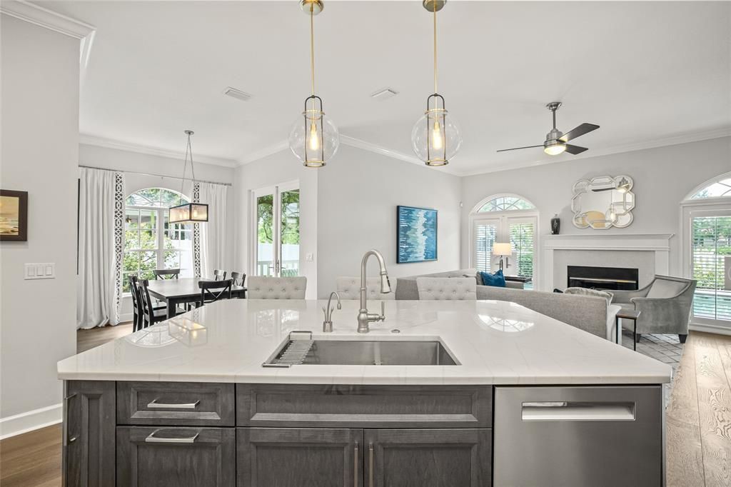 For Sale: $1,450,000 (4 beds, 2 baths, 3504 Square Feet)