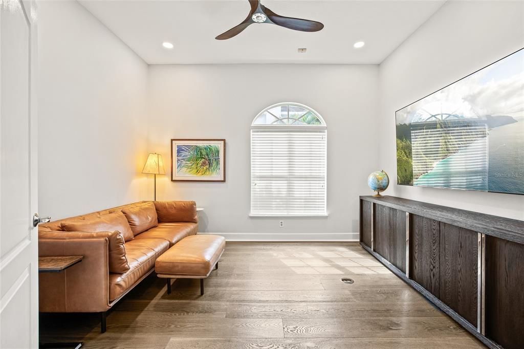 For Sale: $1,450,000 (4 beds, 2 baths, 3504 Square Feet)