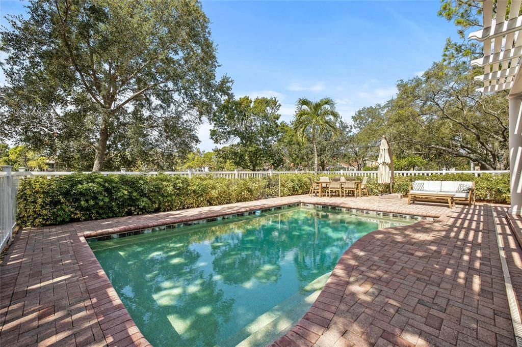 For Sale: $1,450,000 (4 beds, 2 baths, 3504 Square Feet)