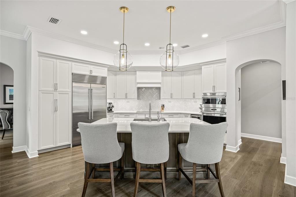 For Sale: $1,450,000 (4 beds, 2 baths, 3504 Square Feet)