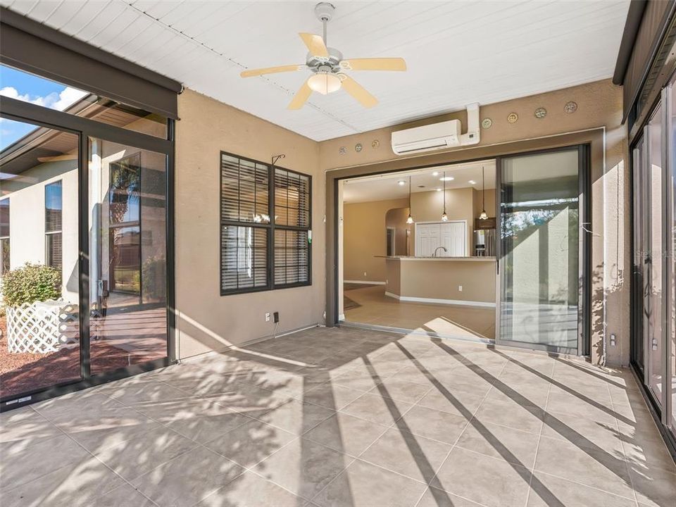 На продажу: $399,000 (3 спален, 2 ванн, 1951 Квадратных фут)