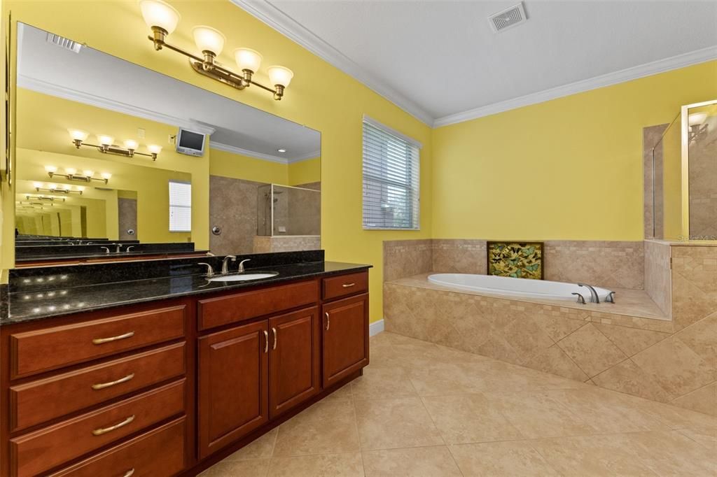 На продажу: $652,900 (4 спален, 4 ванн, 3763 Квадратных фут)