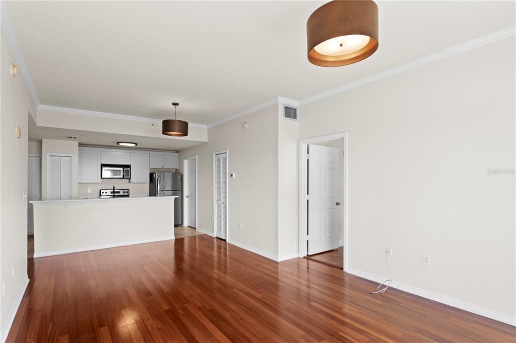 For Rent: $3,500 (2 beds, 2 baths, 1248 Square Feet)