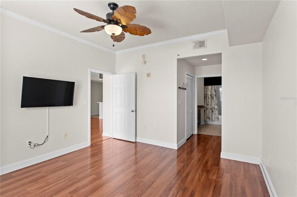 For Rent: $3,500 (2 beds, 2 baths, 1248 Square Feet)