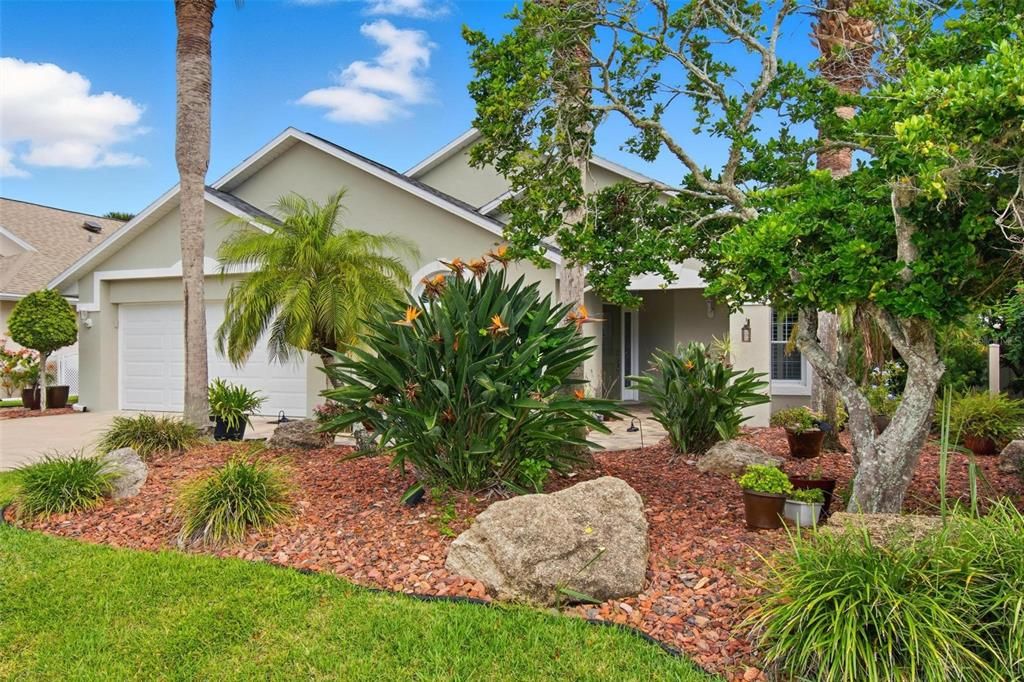 Под контрактом: $700,000 (4 спален, 2 ванн, 2088 Квадратных фут)