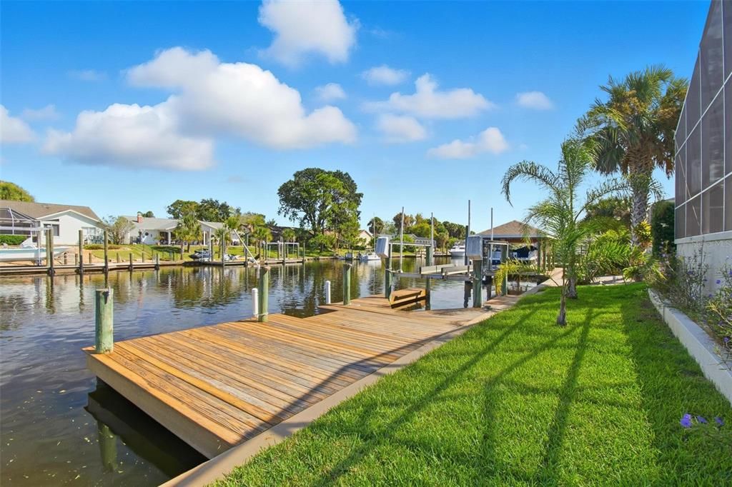 Под контрактом: $700,000 (4 спален, 2 ванн, 2088 Квадратных фут)